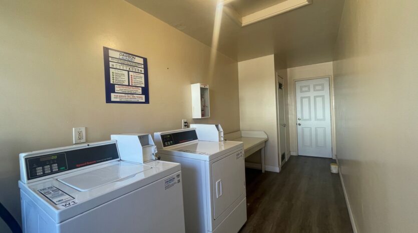 460 S. Buena Vista Avenue - San Jose - California - 1 bed, 1 bath rental property