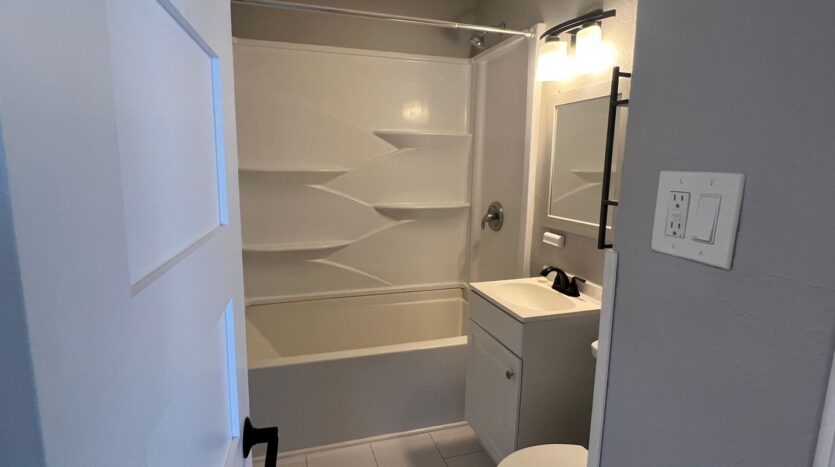 4700 124th St Ct SW - Lakewood - Washington - 1 bed, 1 bath rental property