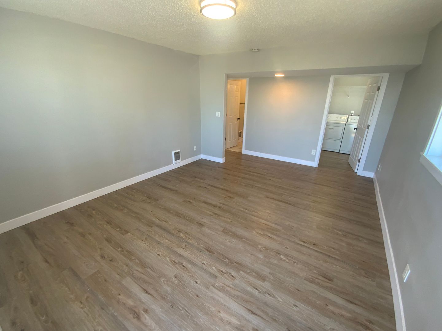 4700 124th St Ct SW - Lakewood - Washington - 1 bed, 1 bath rental property