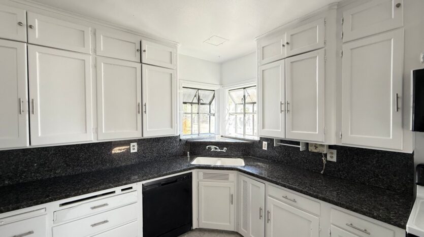 4745 E. Illinois Ave. - Fresno - California - 3 bed, 2 bath rental property