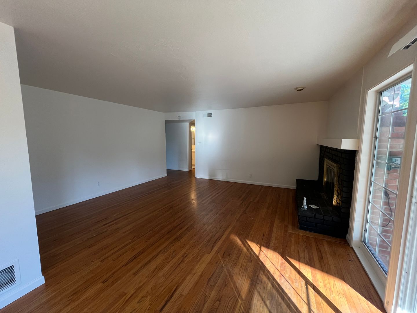 5104 Atlanta Way - Sacramento - California - 3 bed, 2 bath rental property