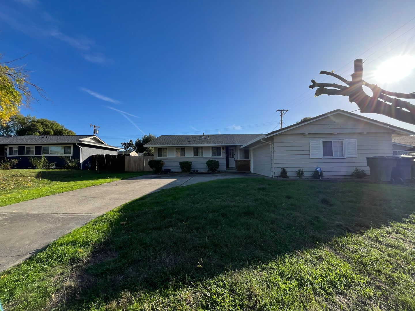 5104 Atlanta Way - Sacramento - California - 3 bed, 2 bath rental property