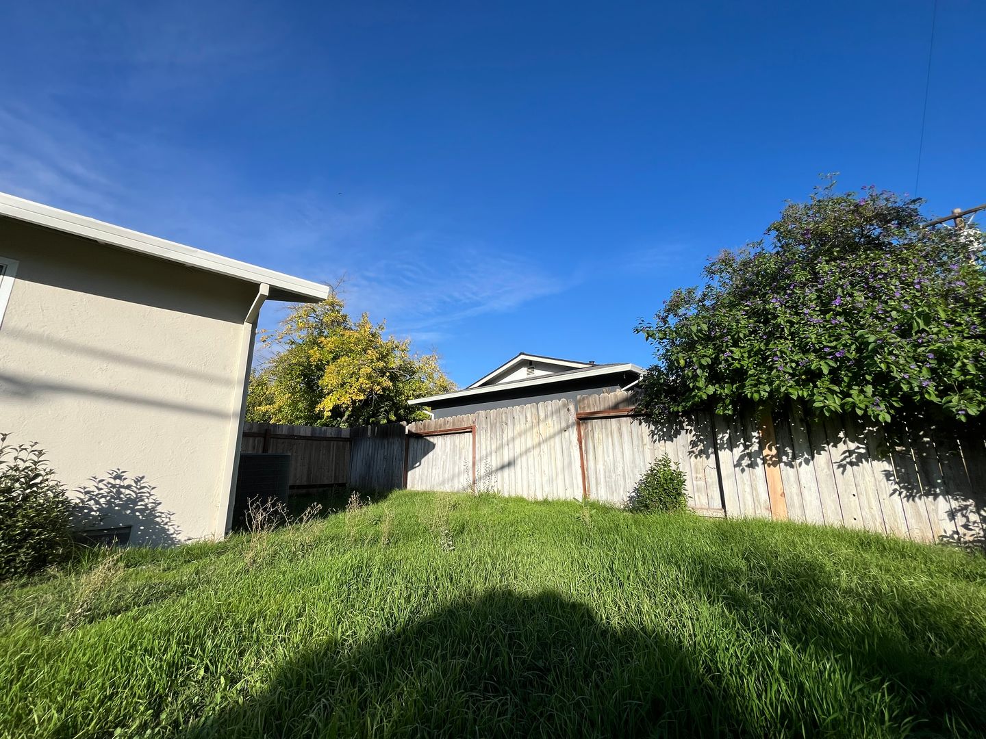 5104 Atlanta Way - Sacramento - California - 3 bed, 2 bath rental property