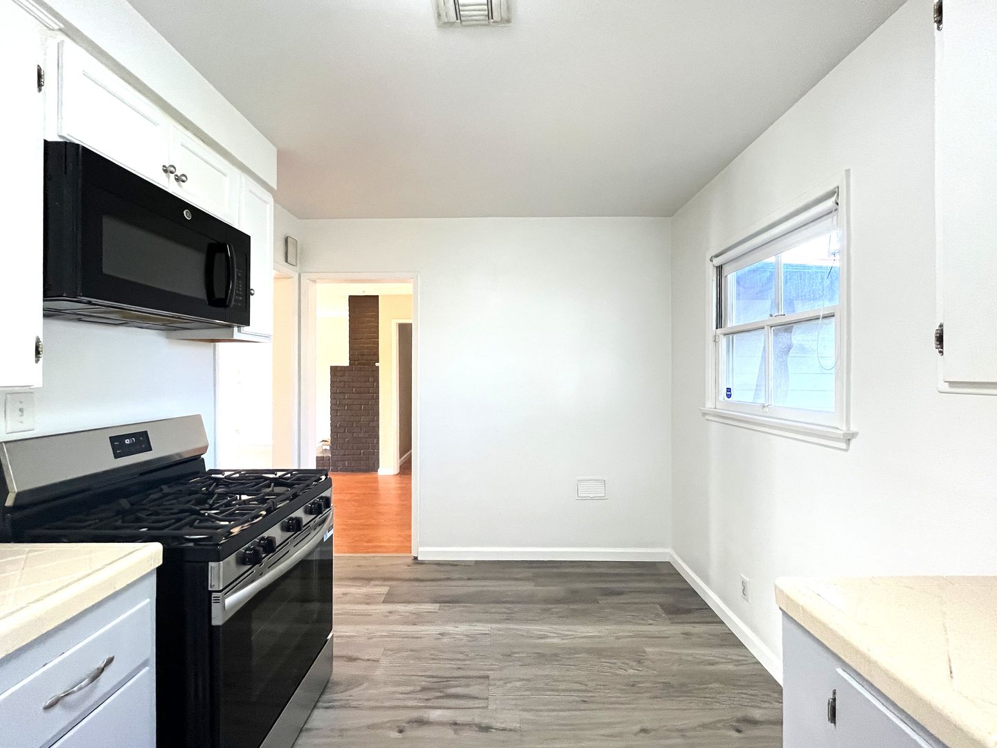 5172 Wroxton Dr - Riverside - California - 4 bed, 2 bath rental property