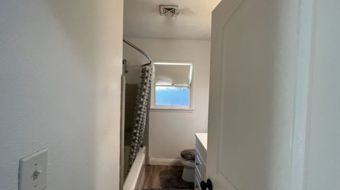 5172 Wroxton Dr - Riverside - California - 4 bed, 2 bath rental property