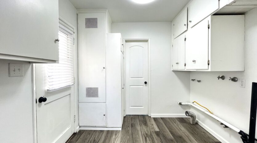 5172 Wroxton Dr - Riverside - California - 4 bed, 2 bath rental property