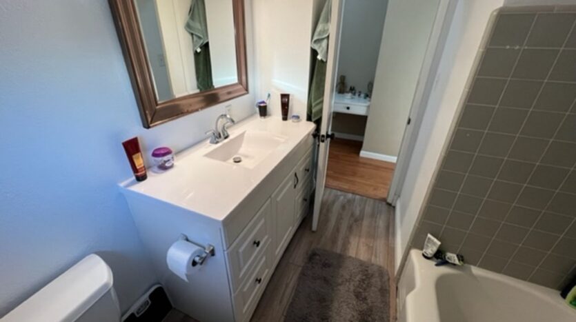 5172 Wroxton Dr - Riverside - California - 4 bed, 2 bath rental property