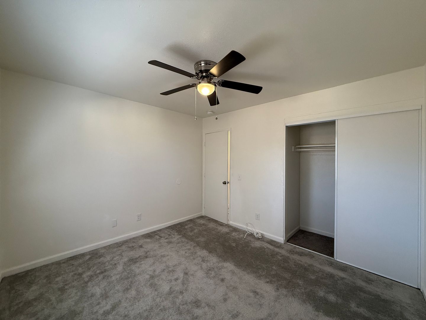 524 E. Ave Q12 - Unit 23 - Palmdale - California - 2 bed, 1 bath rental property