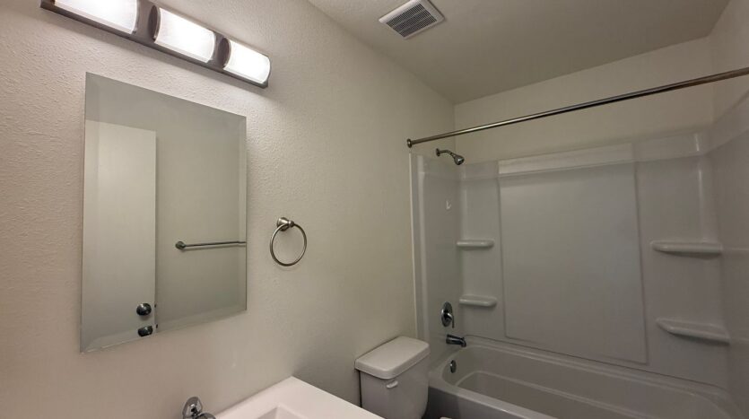 524 E. Ave Q12 - Unit 26 - Palmdale - California - 2 bed, 1 bath rental property