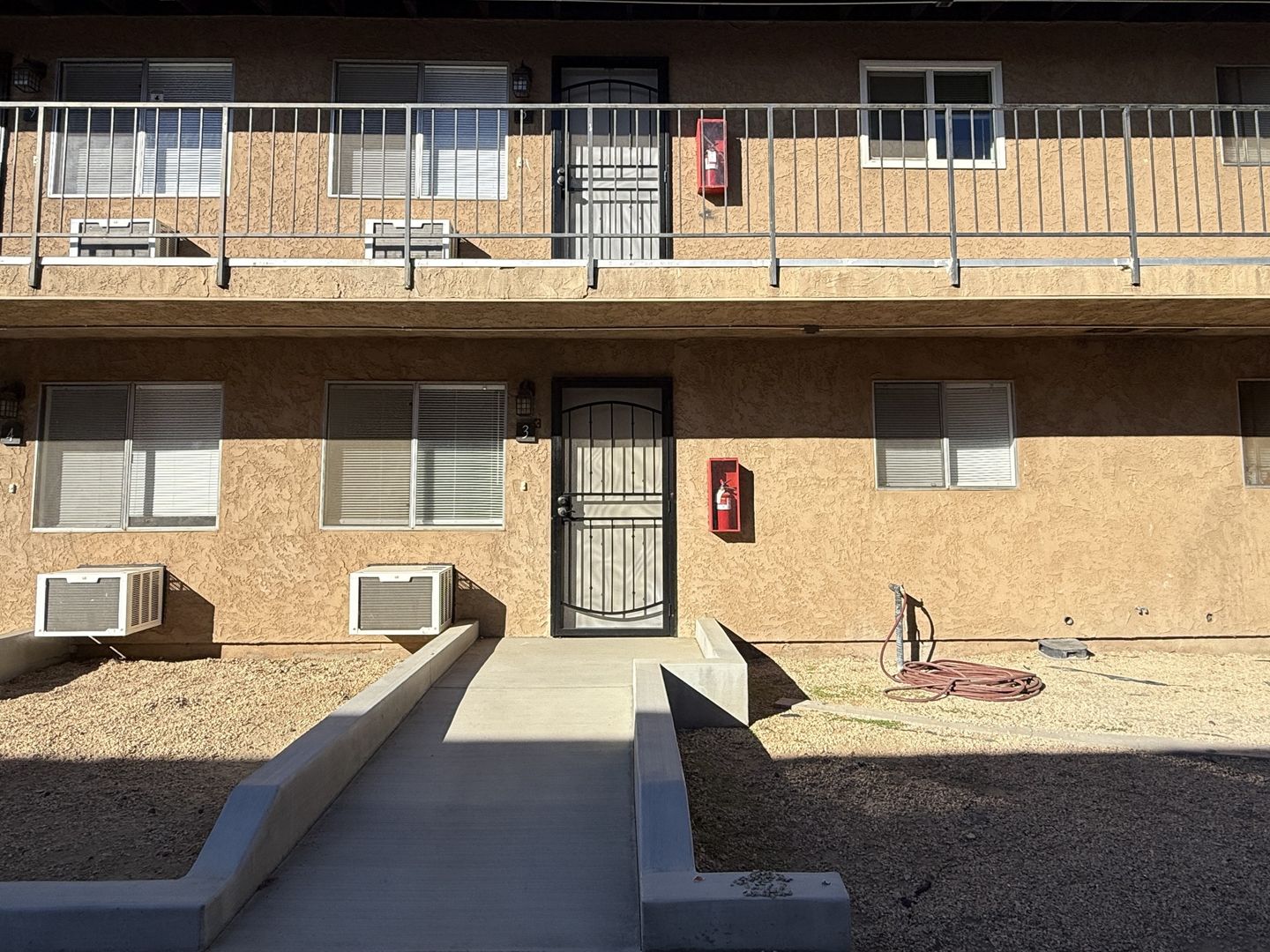 524 E. Ave Q12 - Unit 3 - Palmdale - California - 2 bed, 1 bath rental property