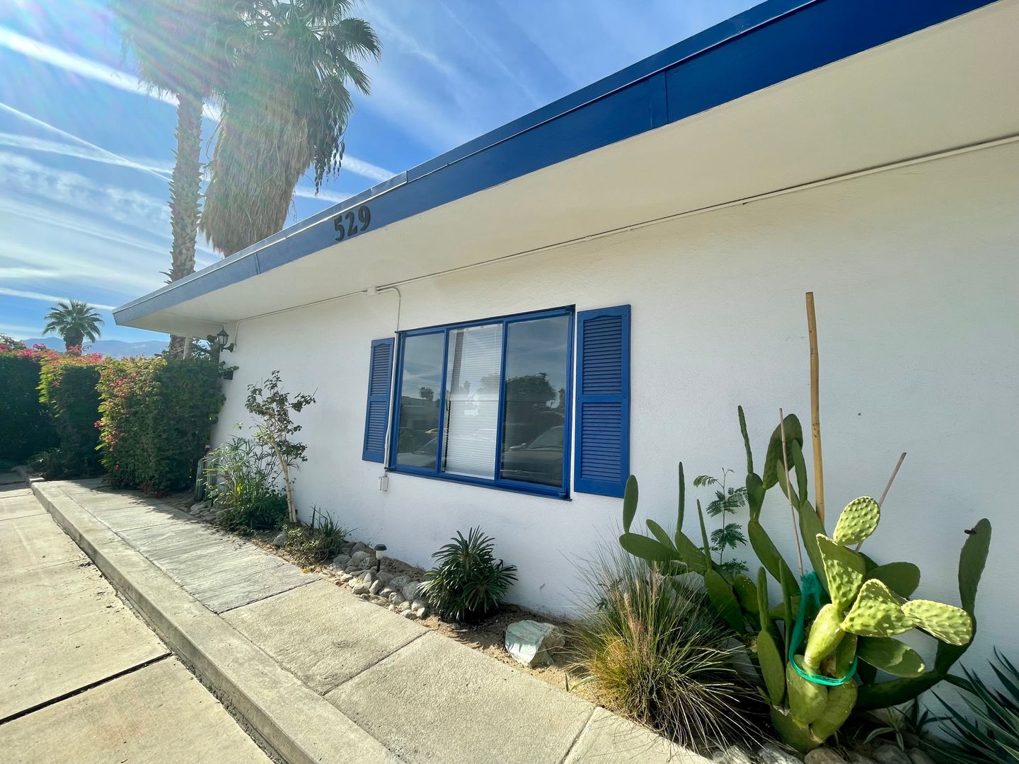 529 South Calle Abronia  - Unit 3 - Palm Springs - California - 1 bed, 1 bath rental property