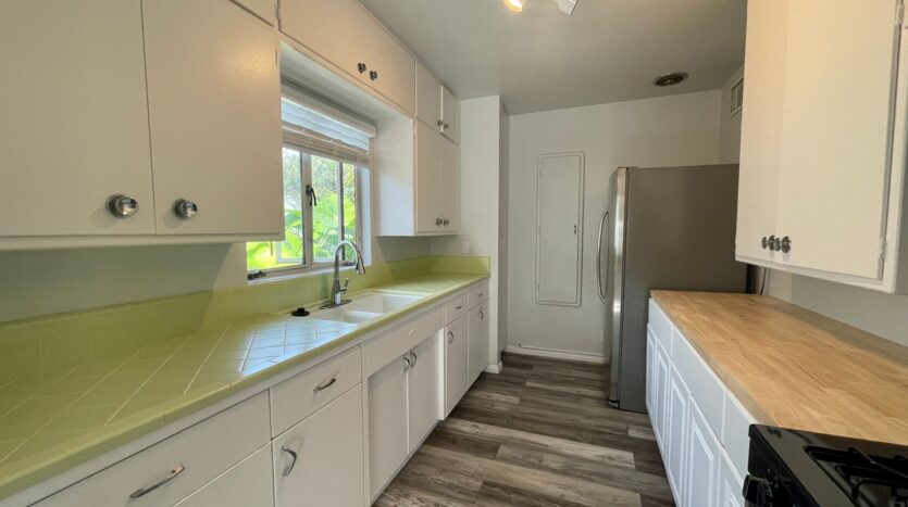 529 South Calle Abronia  - Unit 3 - Palm Springs - California - 1 bed, 1 bath rental property