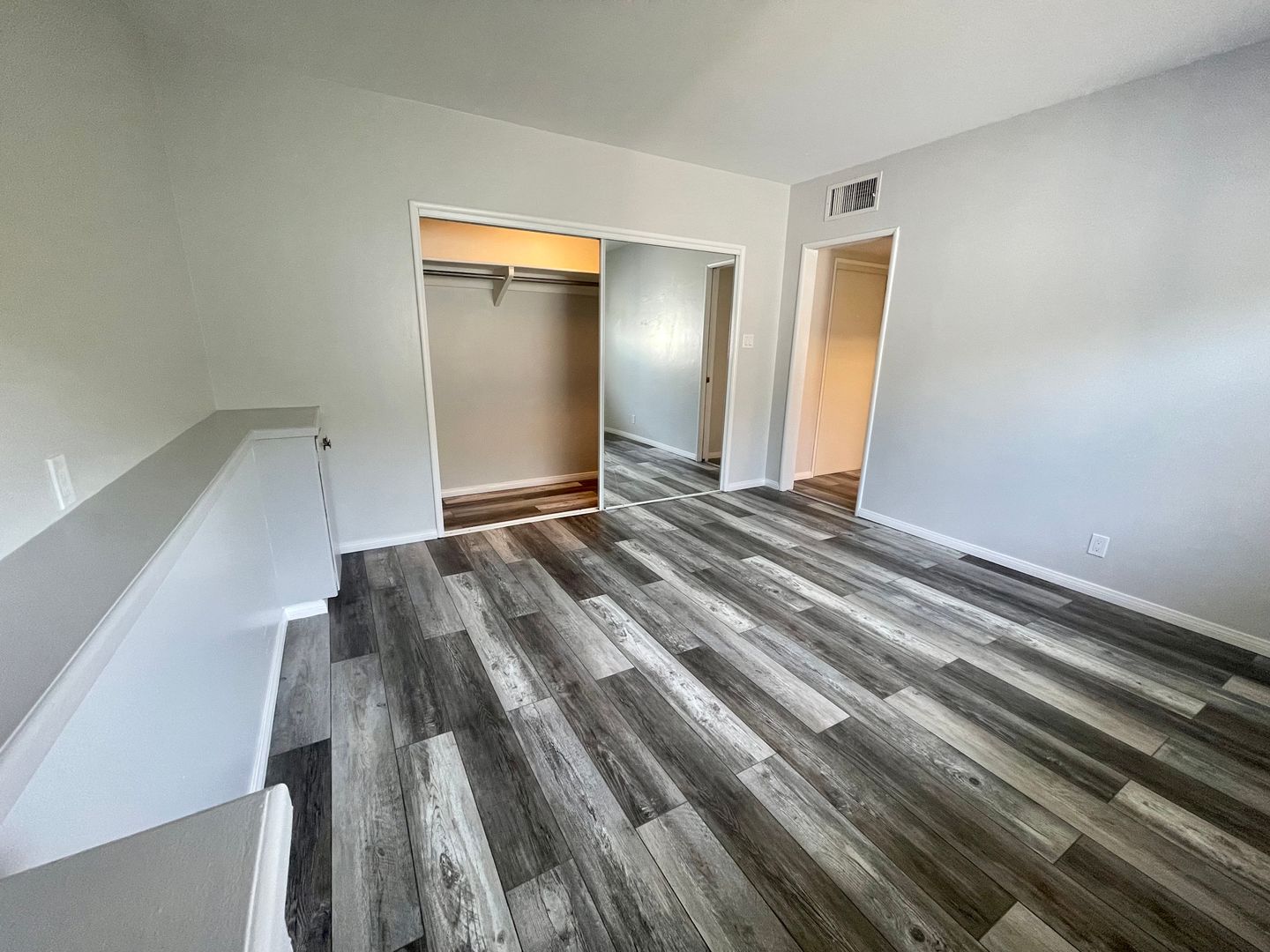 529 South Calle Abronia  - Unit 3 - Palm Springs - California - 1 bed, 1 bath rental property