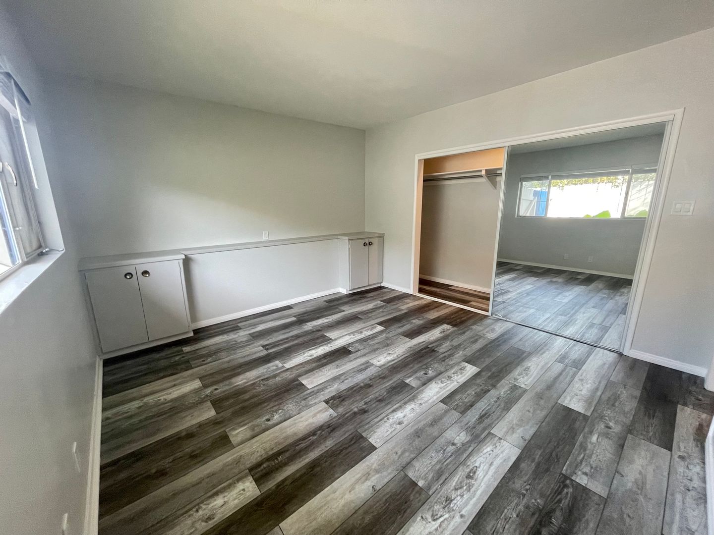 529 South Calle Abronia  - Unit 3 - Palm Springs - California - 1 bed, 1 bath rental property