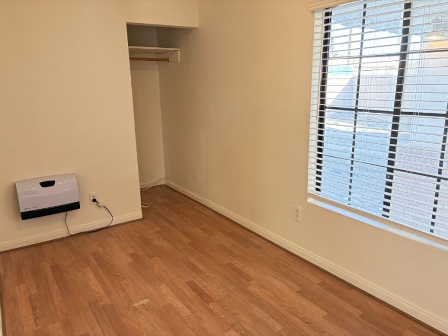 55820B Santa Fe Trl - Yucca Valley - California - 1 bed, 1 bath rental property