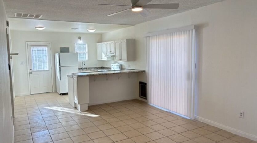 55820B Santa Fe Trl - Yucca Valley - California - 1 bed, 1 bath rental property