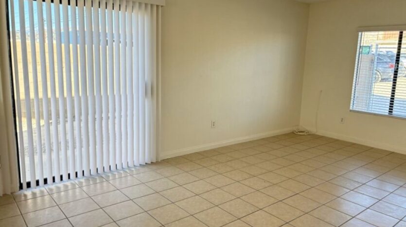 55820B Santa Fe Trl - Yucca Valley - California - 1 bed, 1 bath rental property