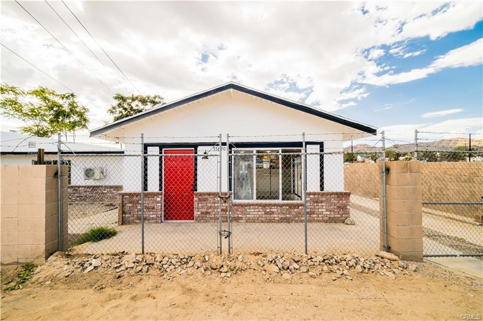 55820B Santa Fe Trl - Yucca Valley - California - 1 bed, 1 bath rental property