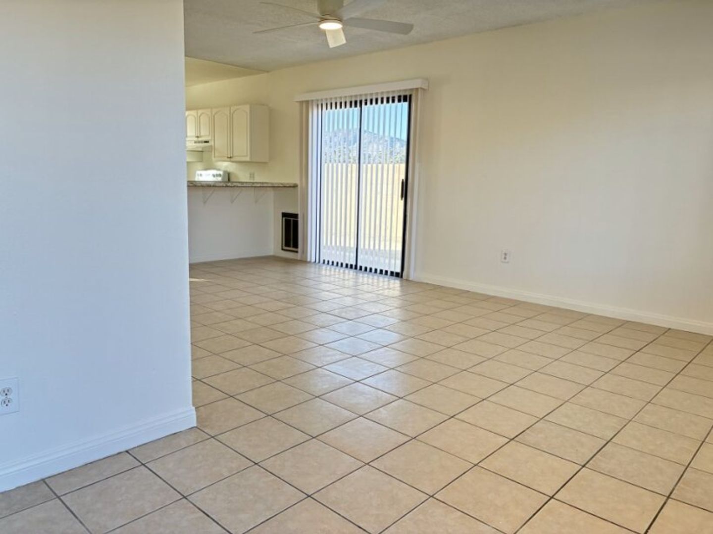 55820B Santa Fe Trl - Yucca Valley - California - 1 bed, 1 bath rental property