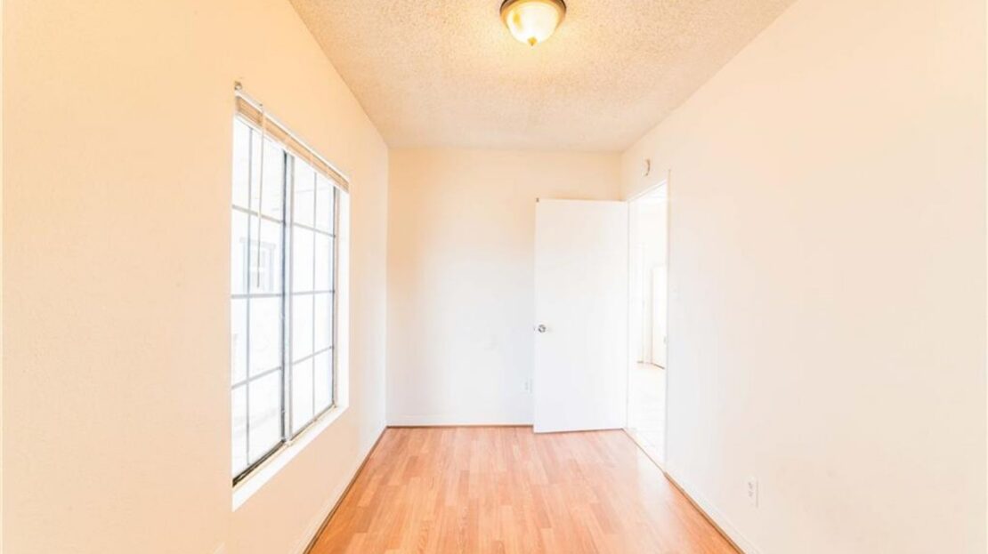 55820B Santa Fe Trl - Yucca Valley - California - 1 bed, 1 bath rental property