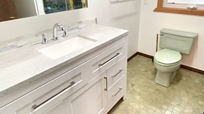 5704 Glen Echo Ave  - Gladstone - Oregon - 2 bed, 1 bath rental property