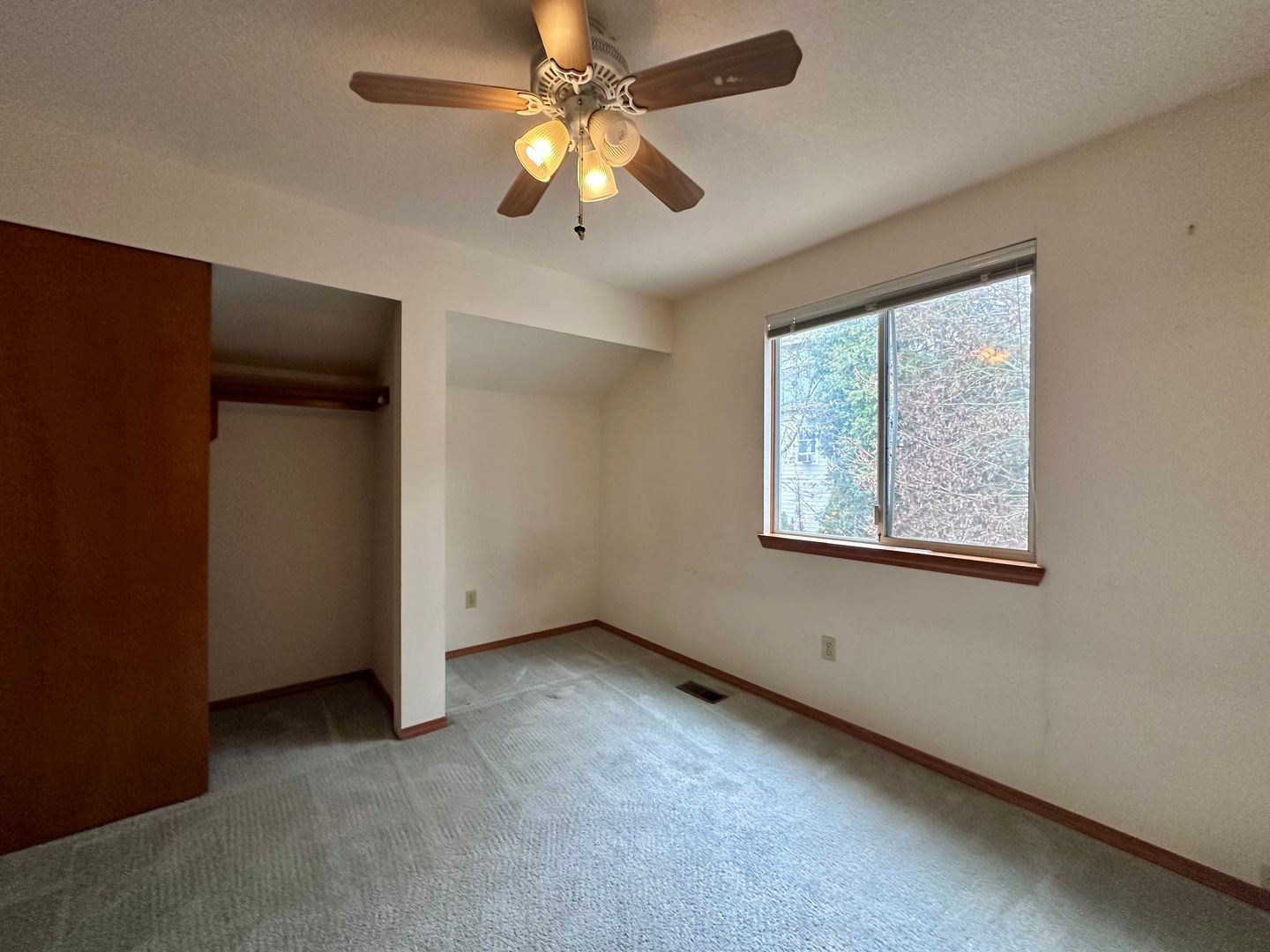 5771 NW 181st Avenue - Portland - Oregon - 3 bed, 2.5 bath rental property