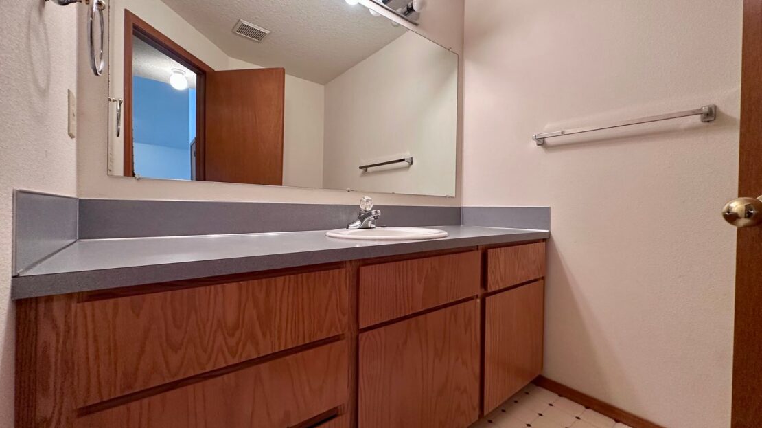 5771 NW 181st Avenue - Portland - Oregon - 3 bed, 2.5 bath rental property