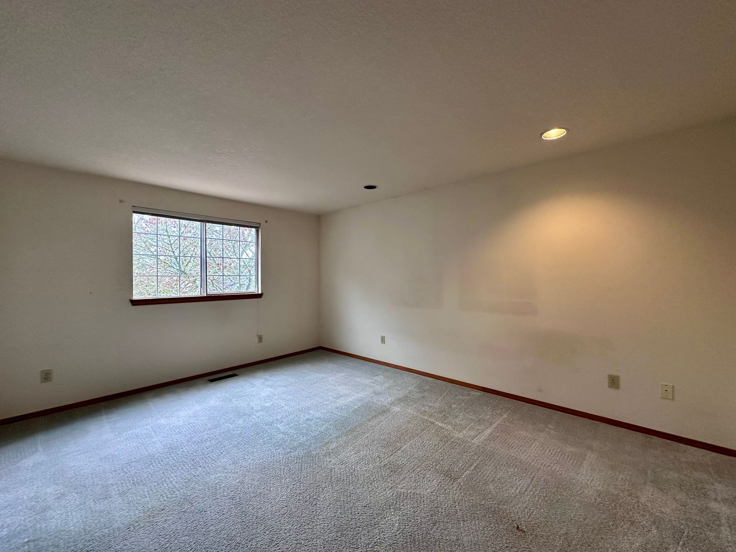 5771 NW 181st Avenue - Portland - Oregon - 3 bed, 2.5 bath rental property