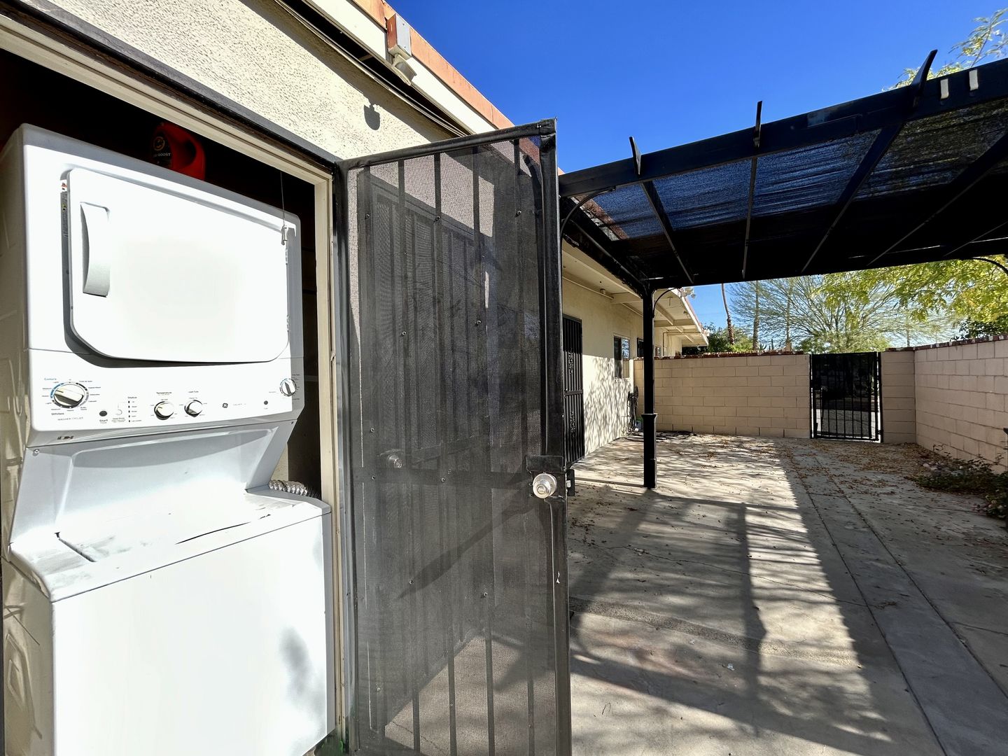 579 S Highland Drive - Palm Springs - California - 2 bed, 1 bath rental property