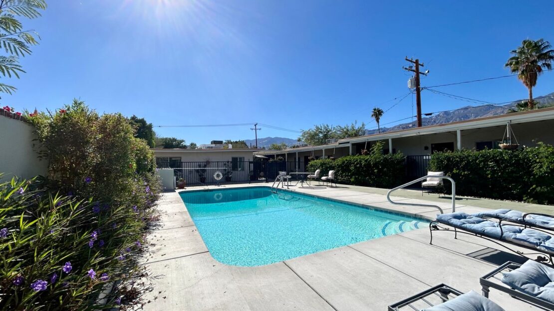 579 S Highland Drive - Palm Springs - California - 2 bed, 1 bath rental property