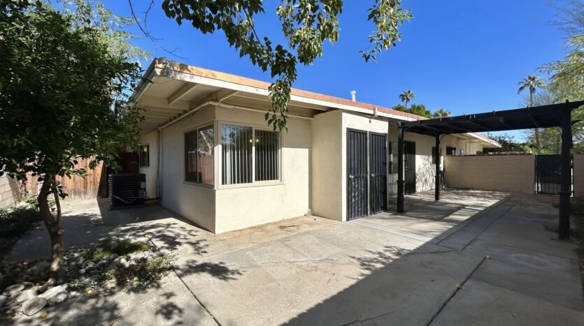 579 S Highland Drive - Palm Springs - California - 2 bed, 1 bath rental property