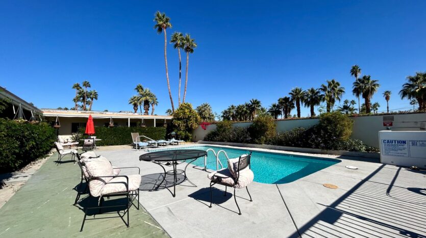 579 S Highland Drive - Palm Springs - California - 2 bed, 1 bath rental property
