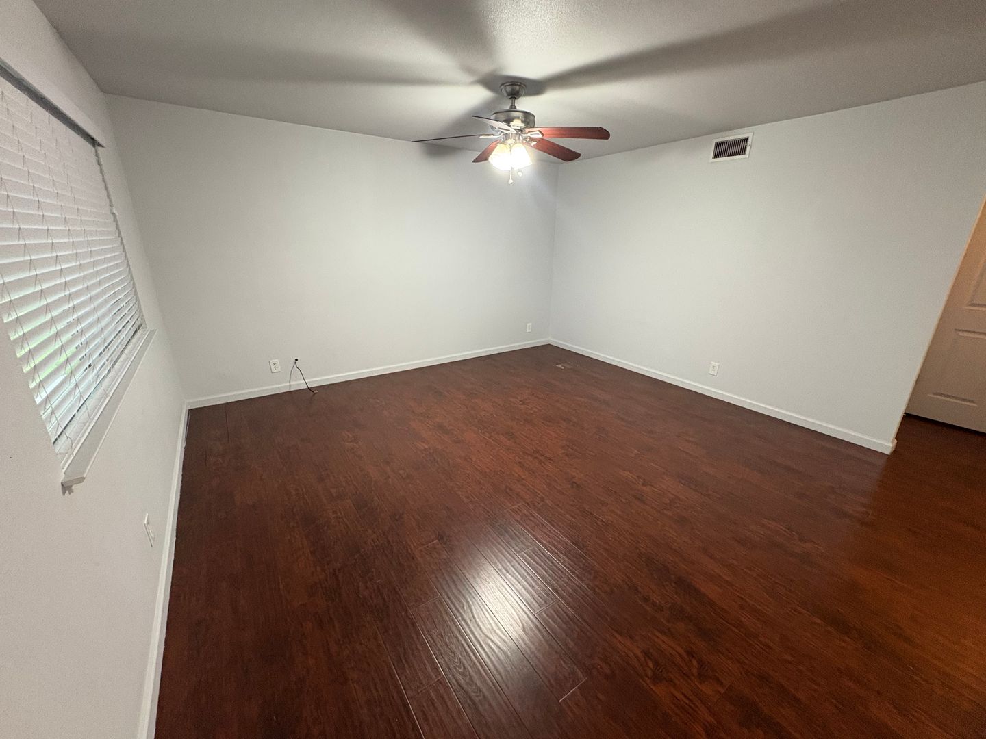 5912 Walerga Rd Unit 1 - Sacramento - California - 2 bed, 1 bath rental property