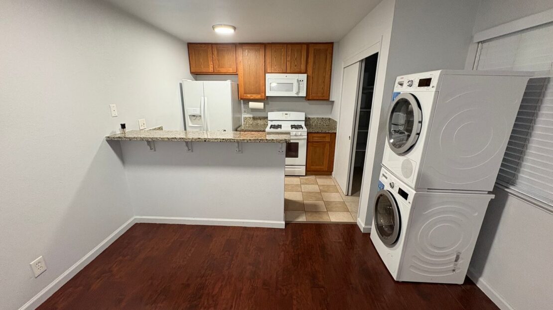 5912 Walerga Rd Unit 1 - Sacramento - California - 2 bed, 1 bath rental property