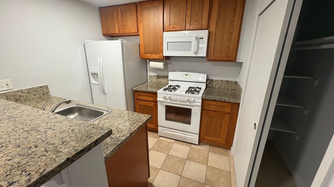 5912 Walerga Rd Unit 1 - Sacramento - California - 2 bed, 1 bath rental property