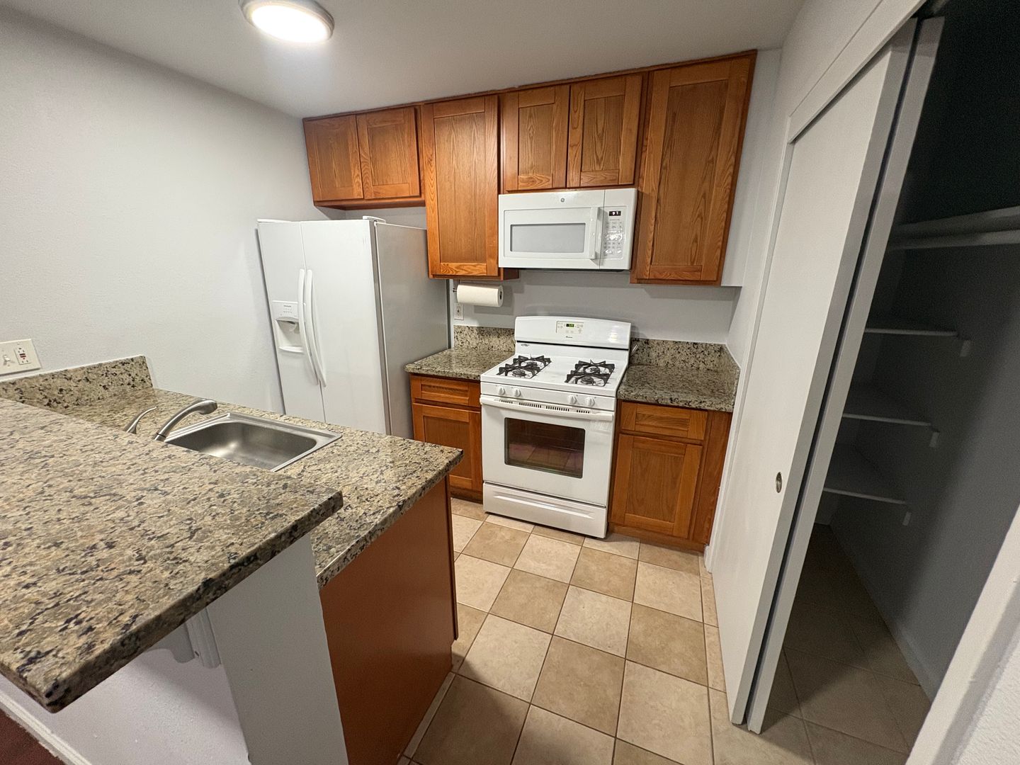 5912 Walerga Rd Unit 1 - Sacramento - California - 2 bed, 1 bath rental property