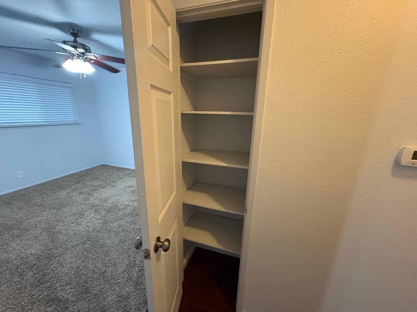 5912 Walerga Rd Unit 1 - Sacramento - California - 2 bed, 1 bath rental property