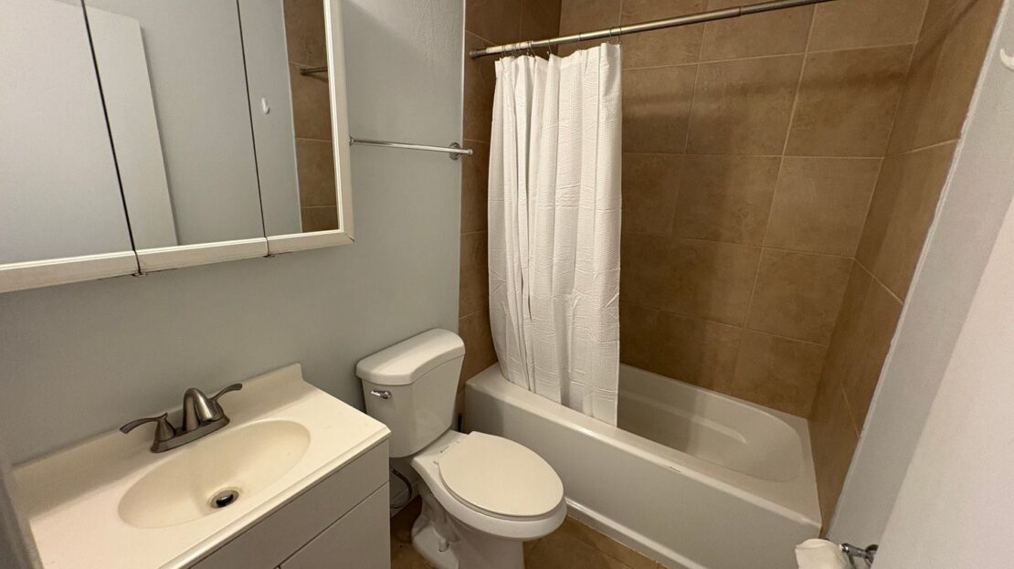 5912 Walerga Rd Unit 1 - Sacramento - California - 2 bed, 1 bath rental property