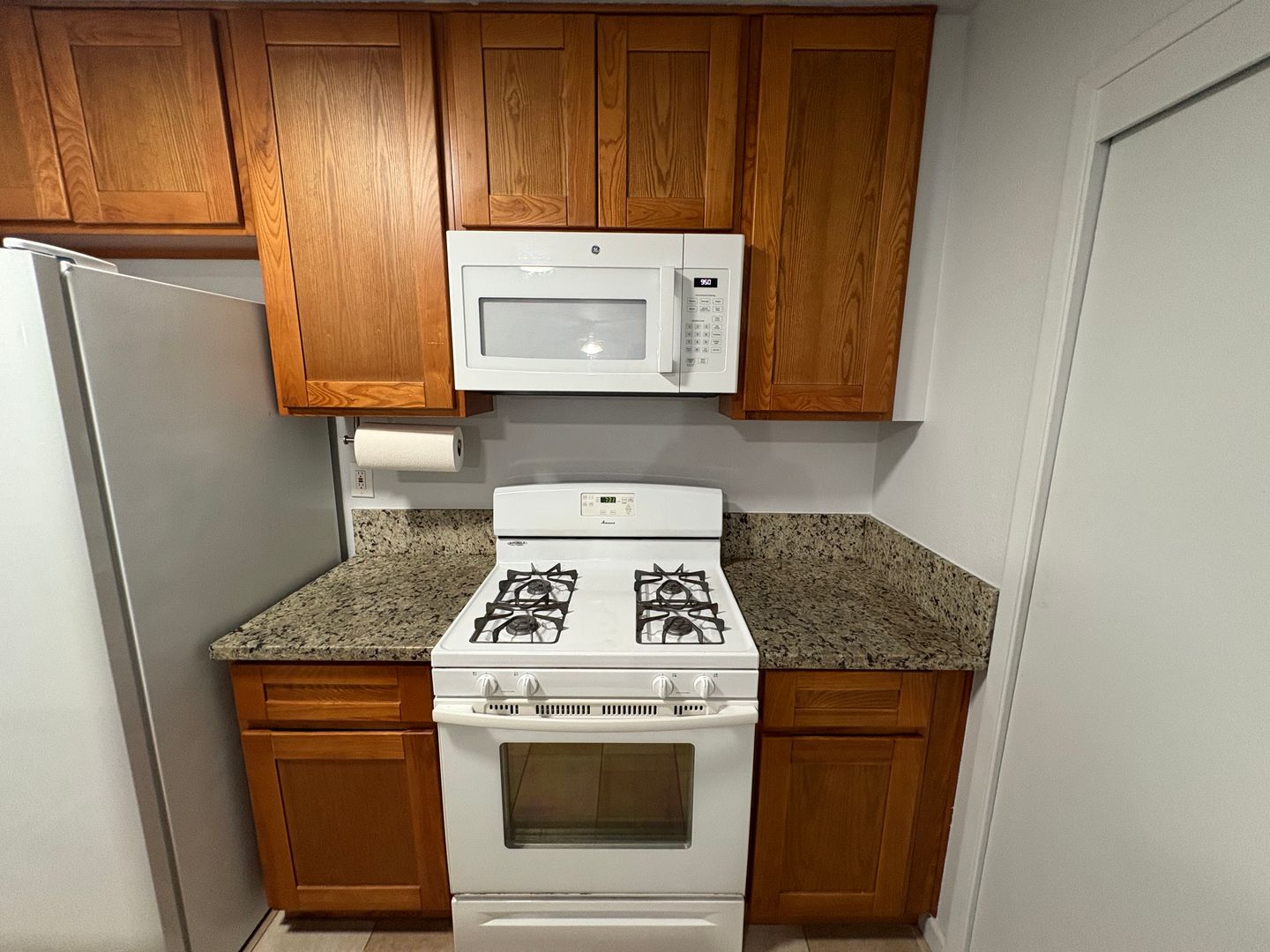 5912 Walerga Rd Unit 1 - Sacramento - California - 2 bed, 1 bath rental property