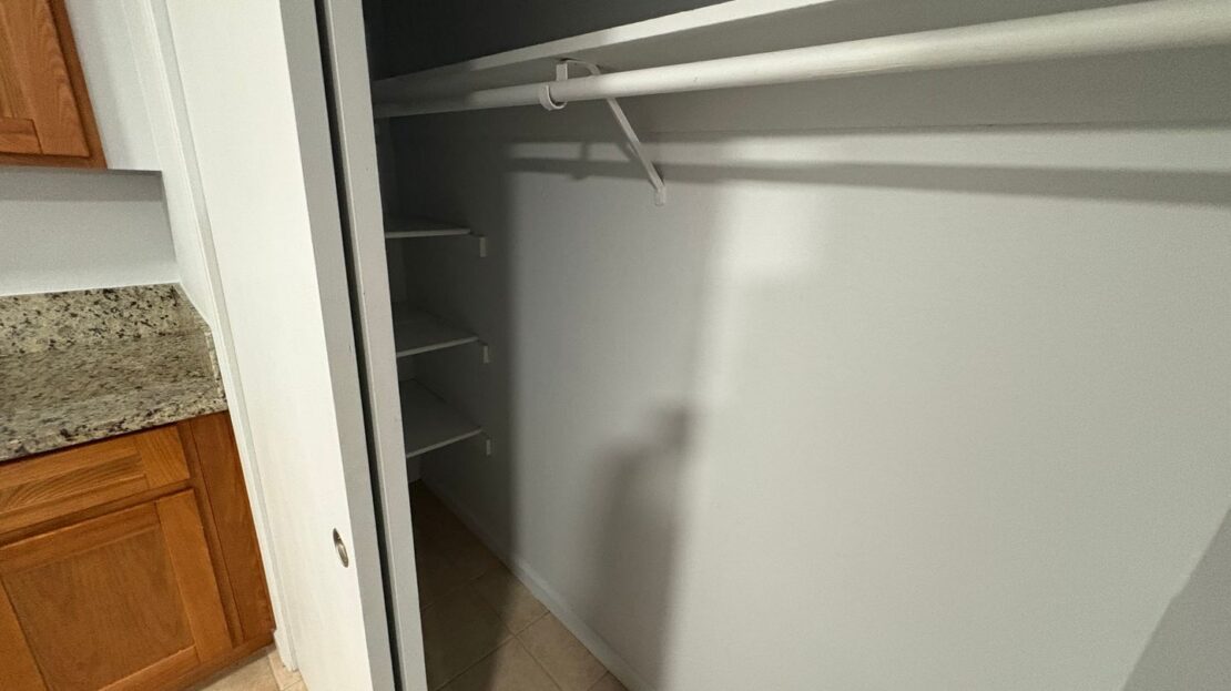 5912 Walerga Rd Unit 1 - Sacramento - California - 2 bed, 1 bath rental property