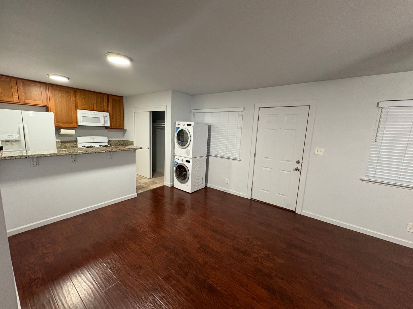 5912 Walerga Rd Unit 1 - Sacramento - California - 2 bed, 1 bath rental property