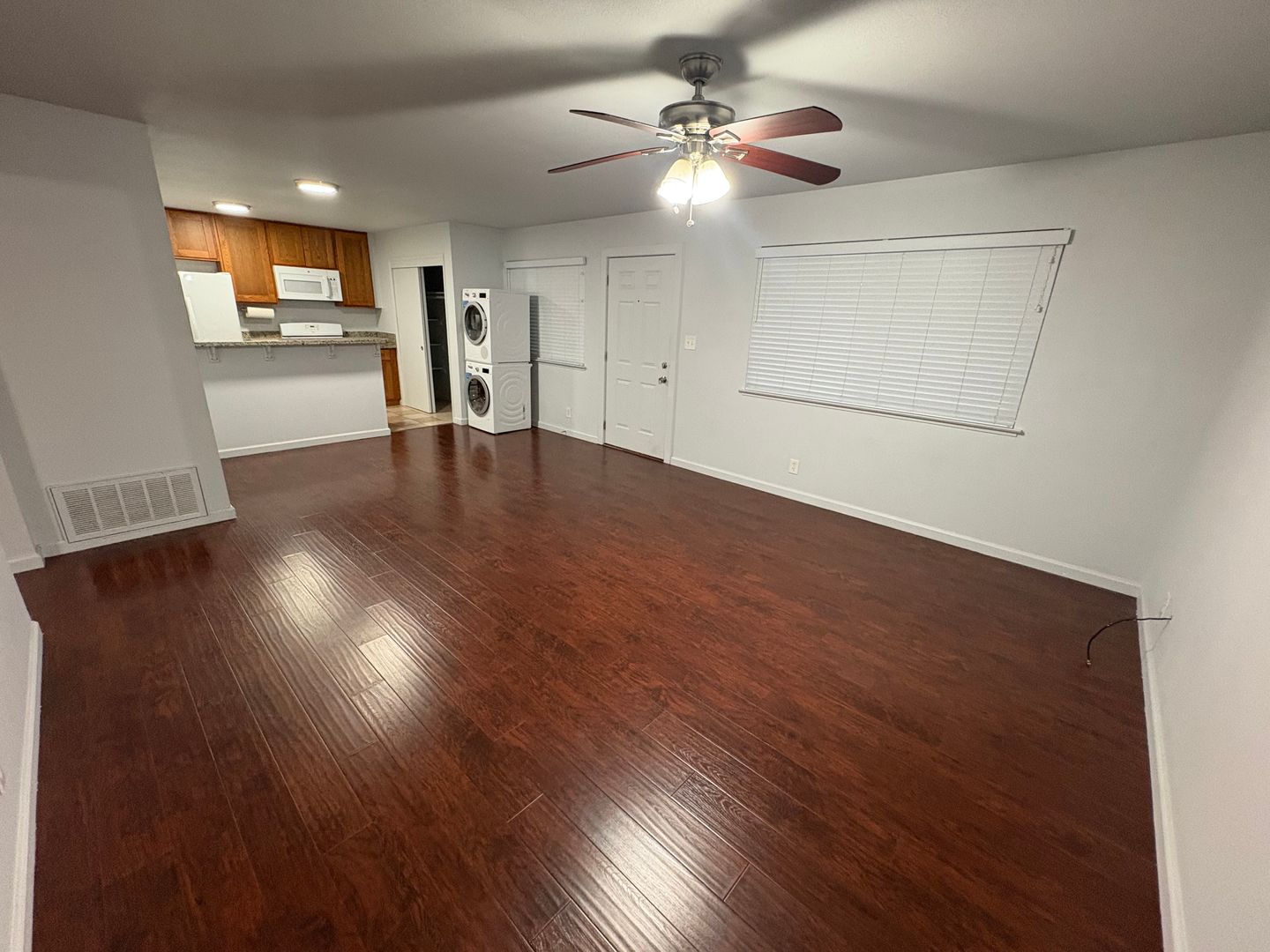 5912 Walerga Rd Unit 1 - Sacramento - California - 2 bed, 1 bath rental property