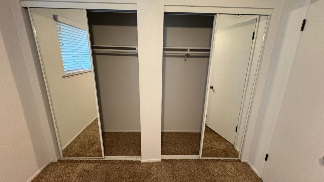 5912 Walerga Rd Unit 1 - Sacramento - California - 2 bed, 1 bath rental property