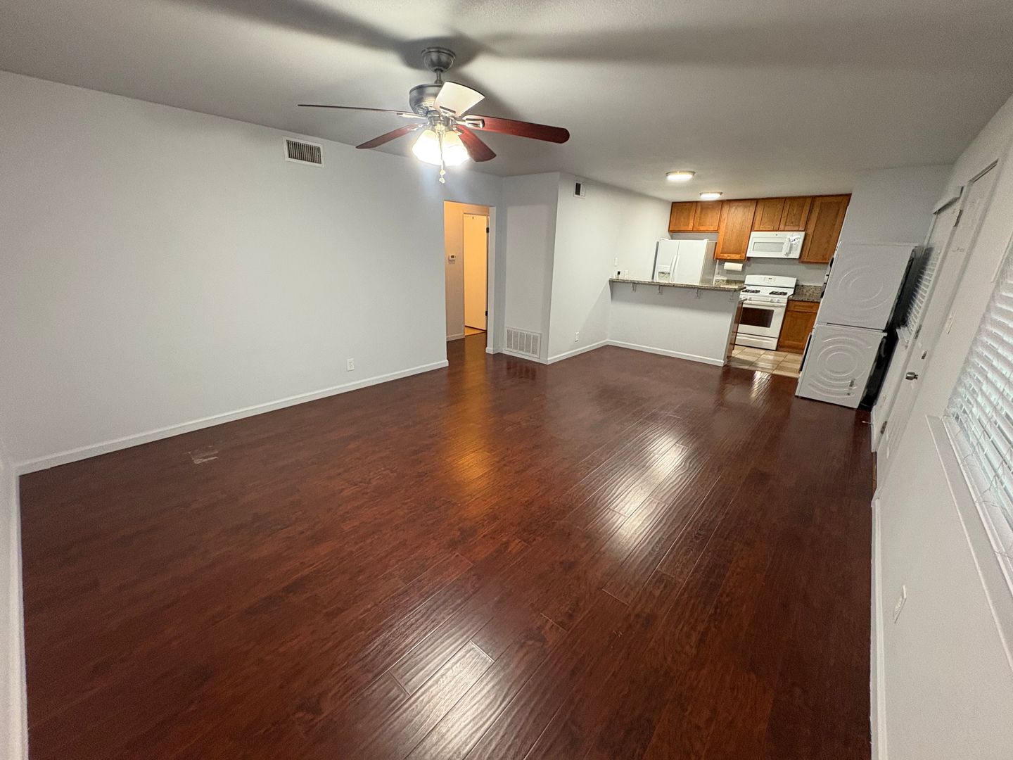 5912 Walerga Rd Unit 1 - Sacramento - California - 2 bed, 1 bath rental property