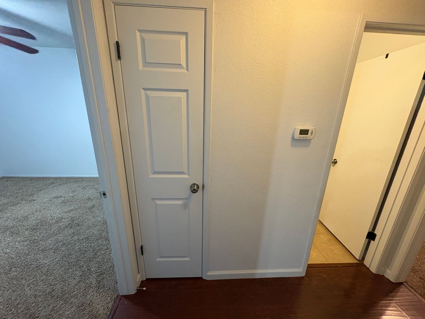 5912 Walerga Rd Unit 1 - Sacramento - California - 2 bed, 1 bath rental property