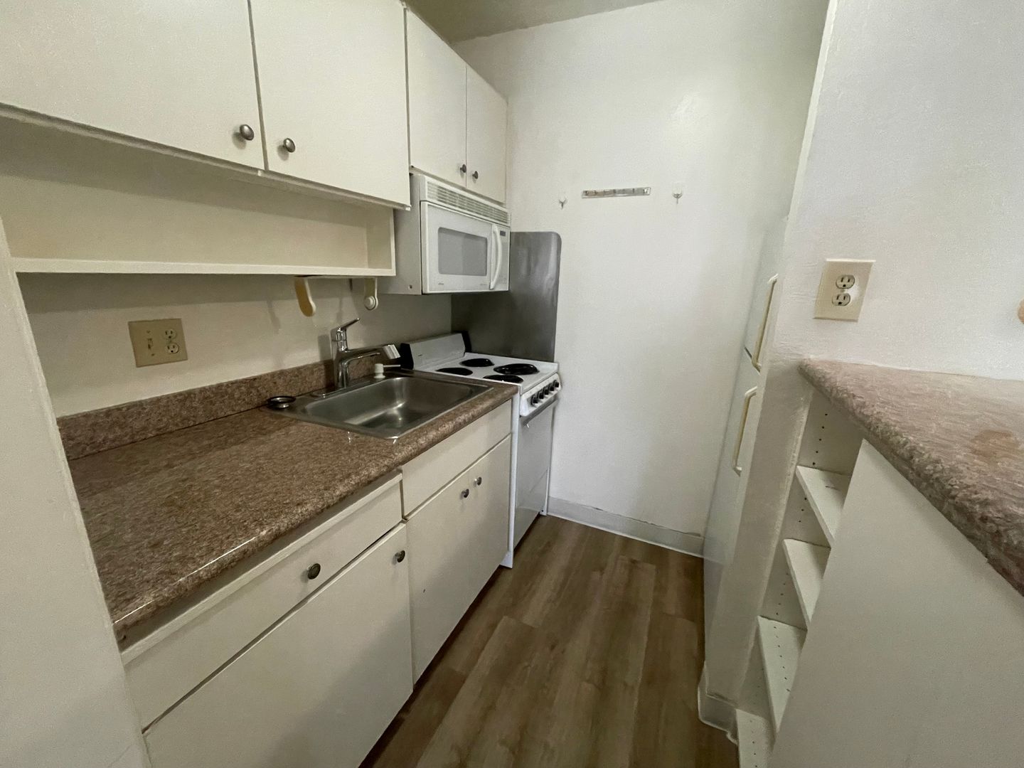 6 Captain Drive #227 - Emeryville - California - 1 bed, 1 bath rental property