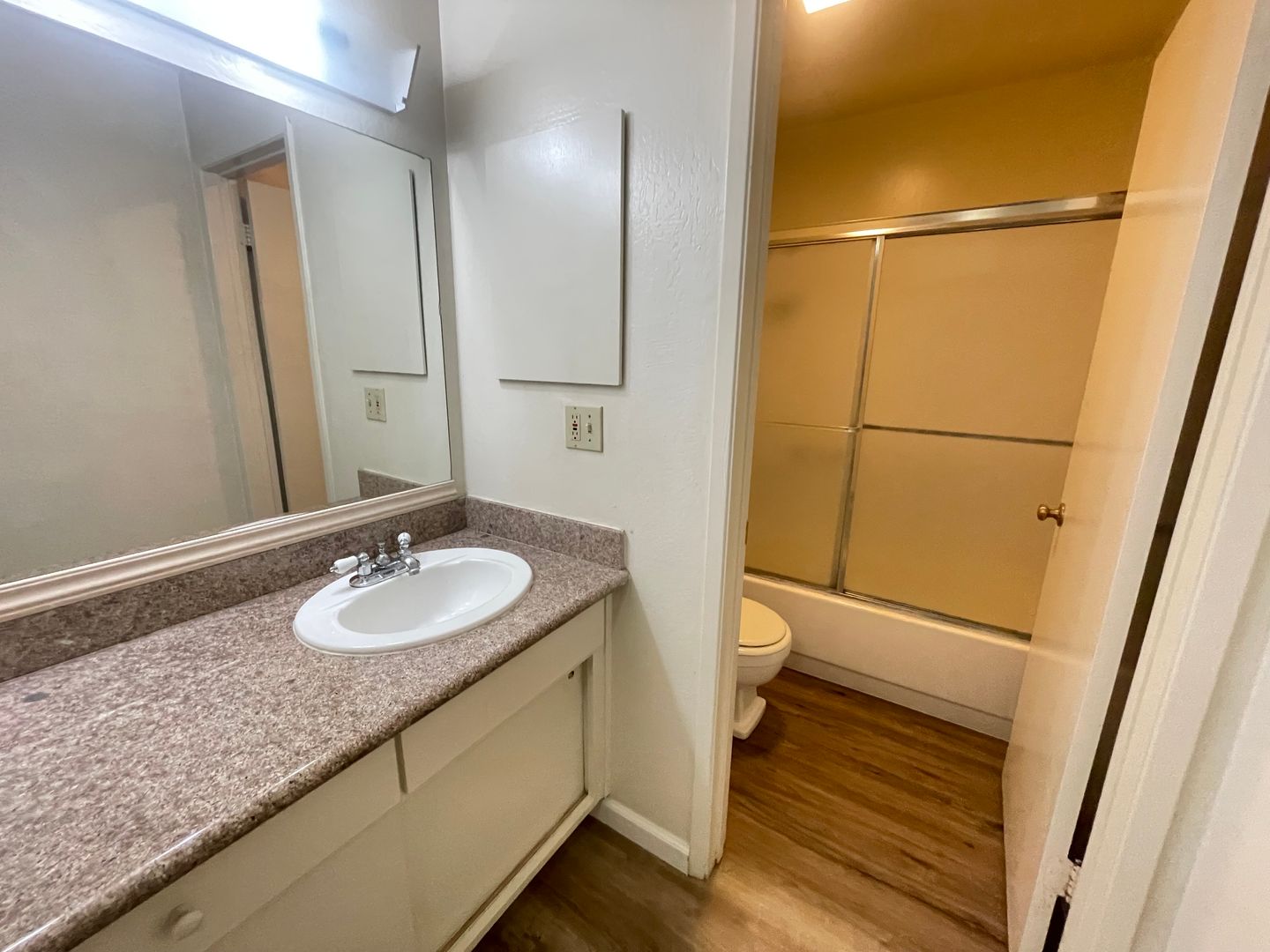 6 Captain Drive #227 - Emeryville - California - 1 bed, 1 bath rental property