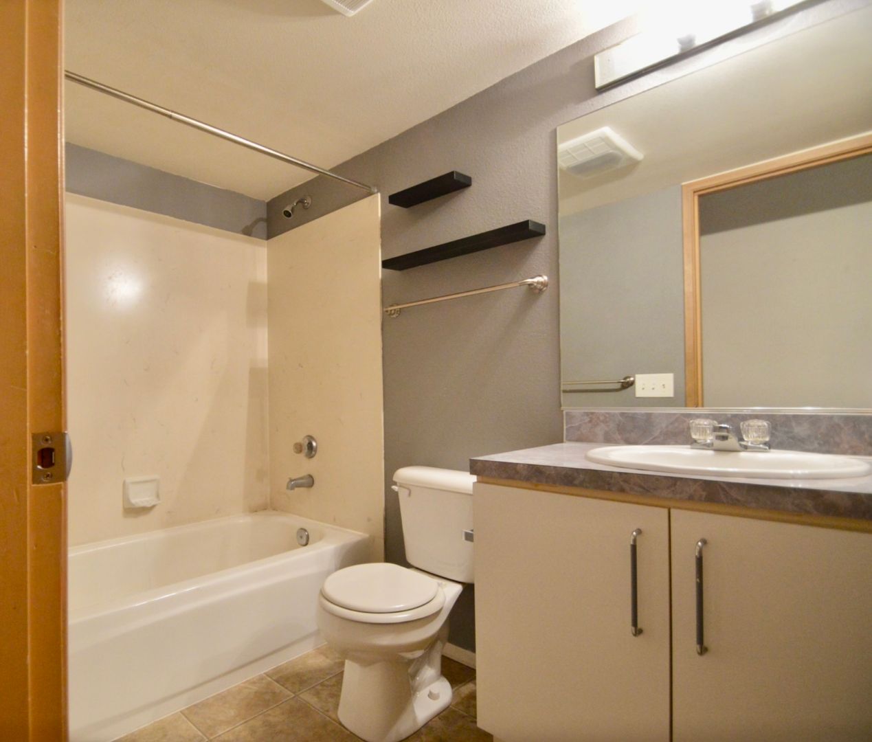 601 Prospect St #101 - Seattle - Washington - 1 bed, 1 bath rental property