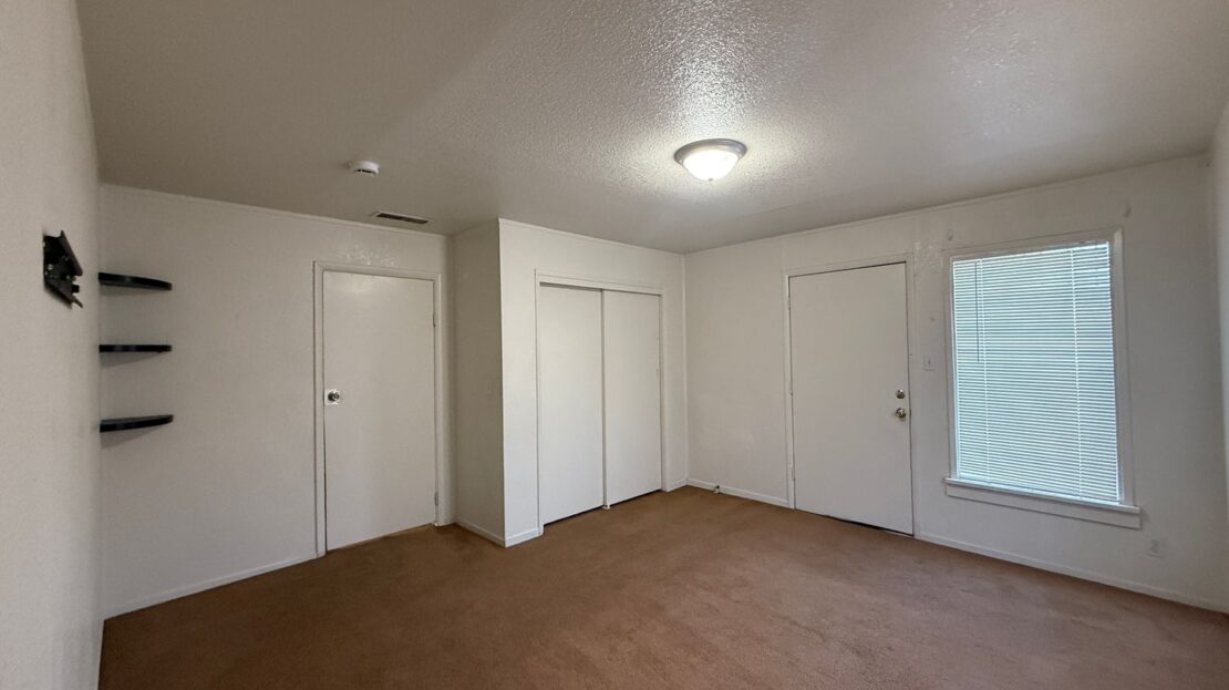 615 Harrison Main - Las Vegas - Nevada - 3 bed, 2 bath rental property