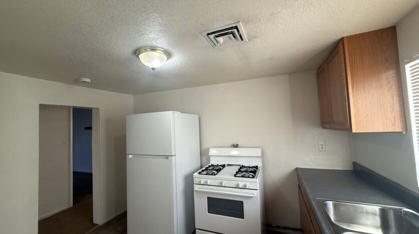 615 Harrison Main - Las Vegas - Nevada - 3 bed, 2 bath rental property